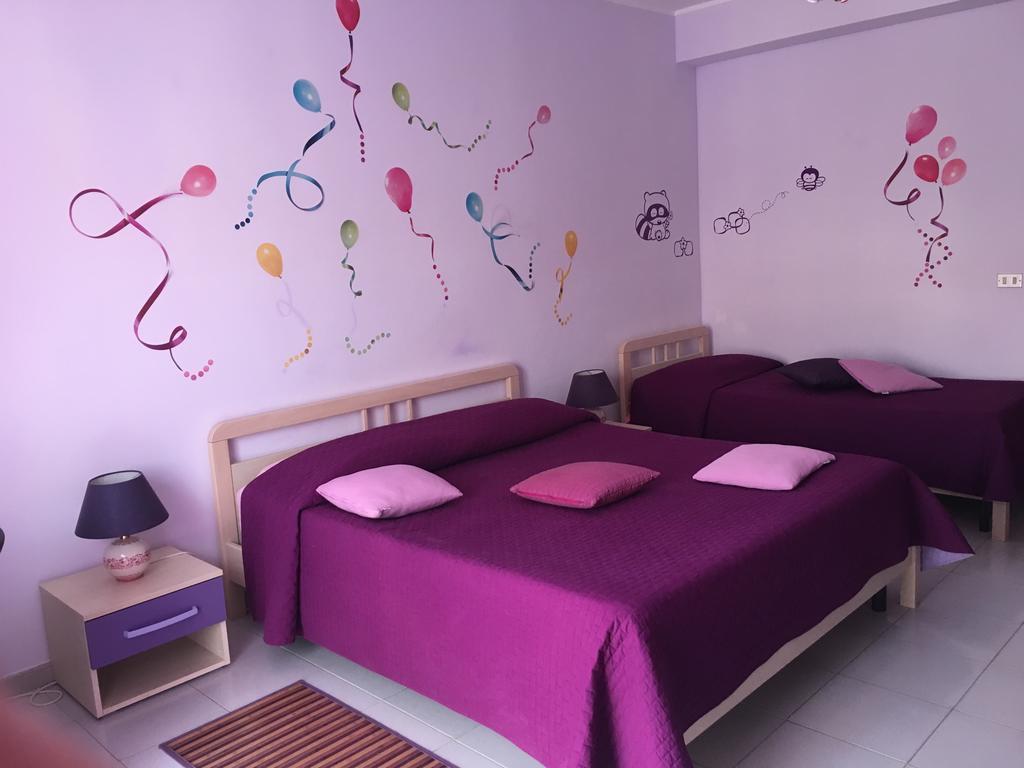 I Colori Dell'Arcobaleno Bed & Breakfast Santo Stefano di Camastra Luaran gambar