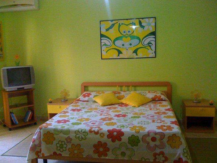 I Colori Dell'Arcobaleno Bed & Breakfast Santo Stefano di Camastra Luaran gambar